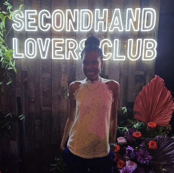 PrettyThriftyL is LIVE!!- Like Flyer For Notification - Picture 9 of 11